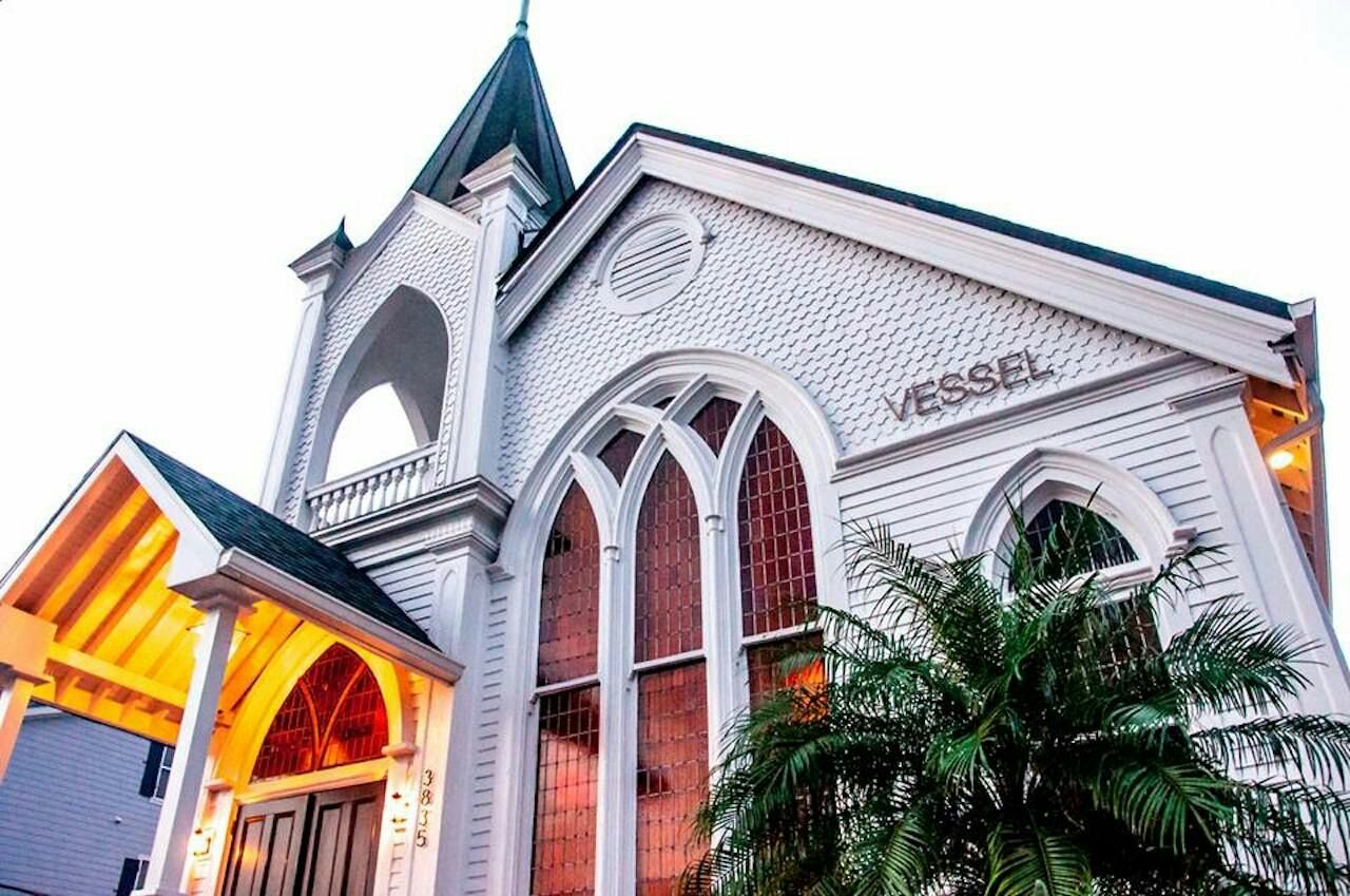 Photos : 6 Churches That Have Been Turned Into Nightclubs